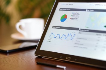 The Difference Between Google Search Console and Google Analytics